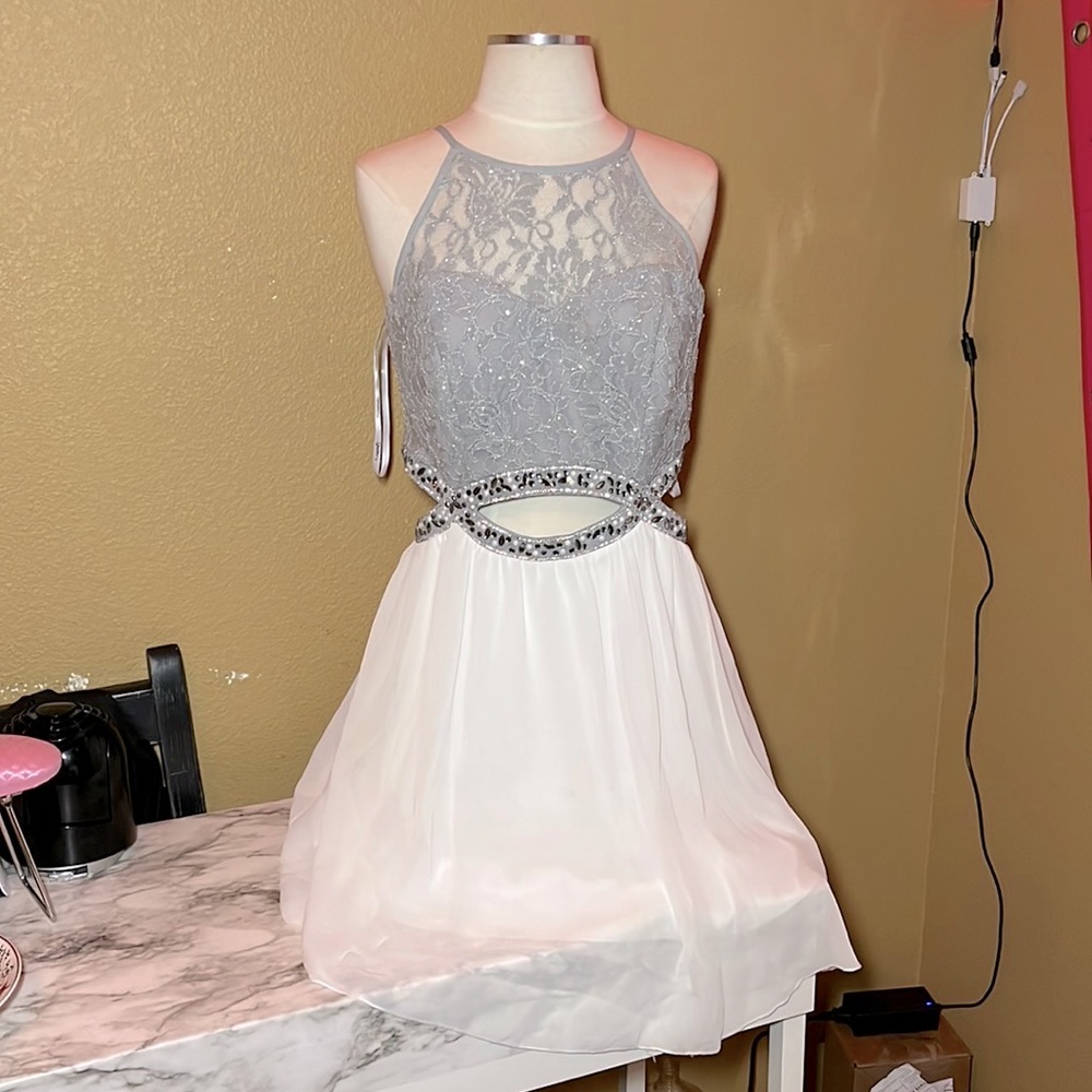 Women dress - Grey & white